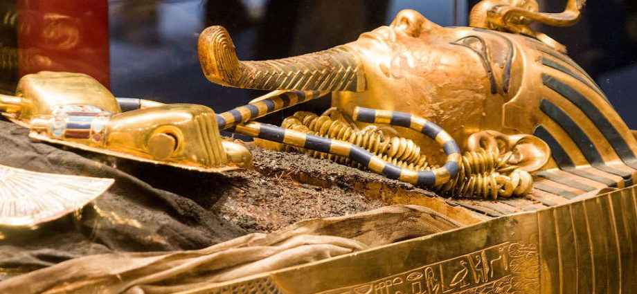 Новое о давно изученной гробнице Тутанхамона 1