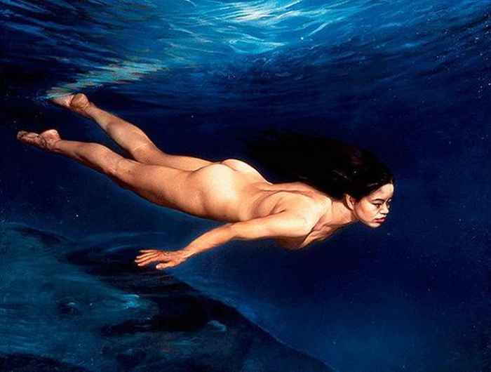 Swimming Solo. Anita Janosova