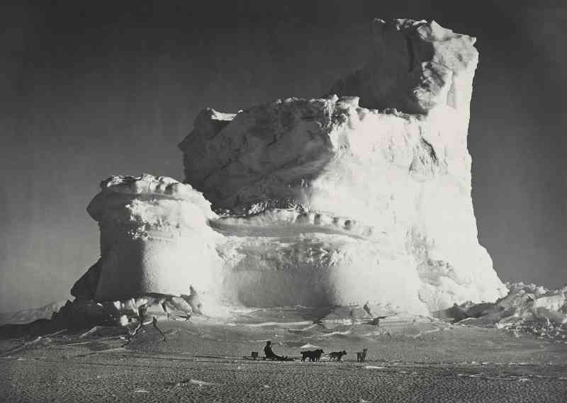 Фотография из серии "Антарктида". Герберт Понтинг